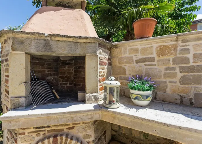 Holiday home St. Bernhard House Funtana